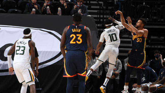 Stephen Curry Passes Reggie Miller For No 2 All Time In 3 Pointers Made Nba Com